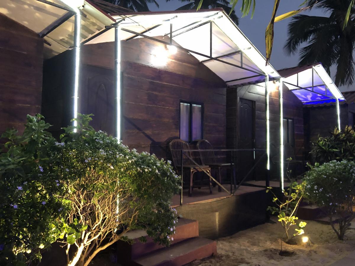 The Spring Beach Cottages Calangute Exterior photo