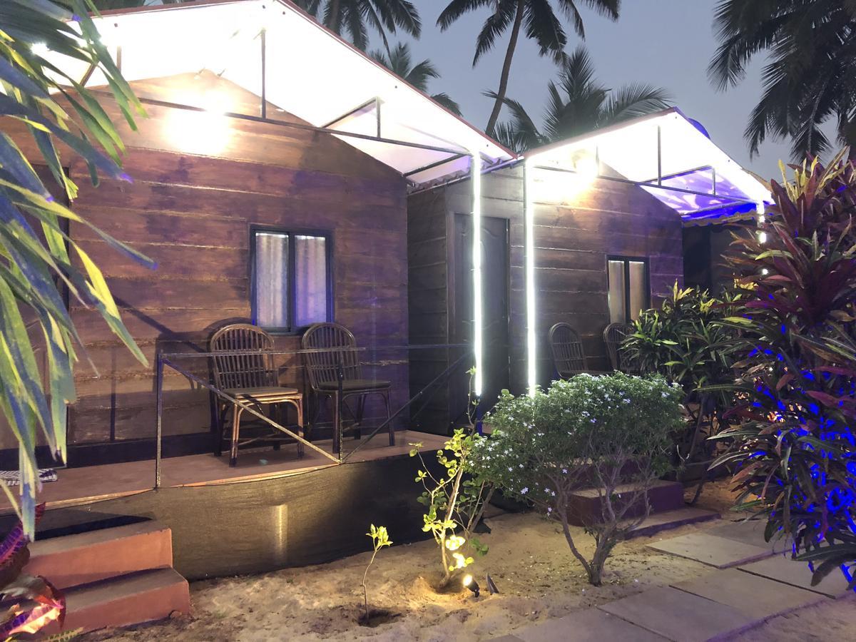The Spring Beach Cottages Calangute Exterior photo